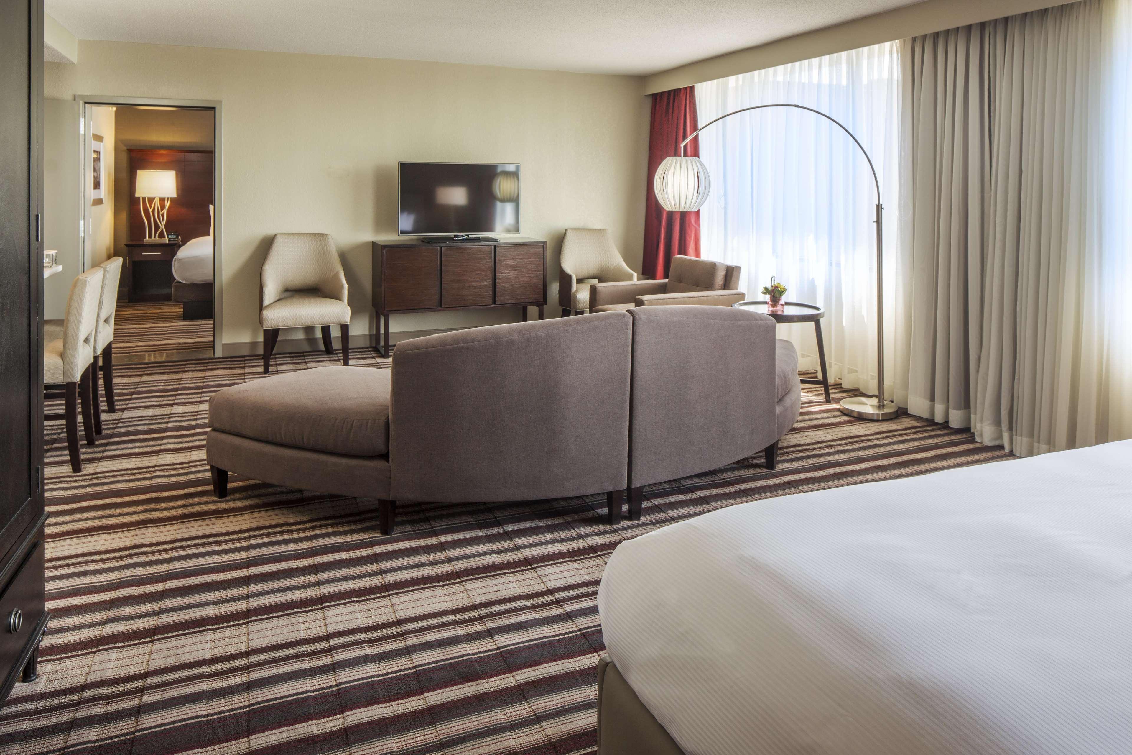 Doubletree By Hilton Hotel Largo Washington Dc Extérieur photo