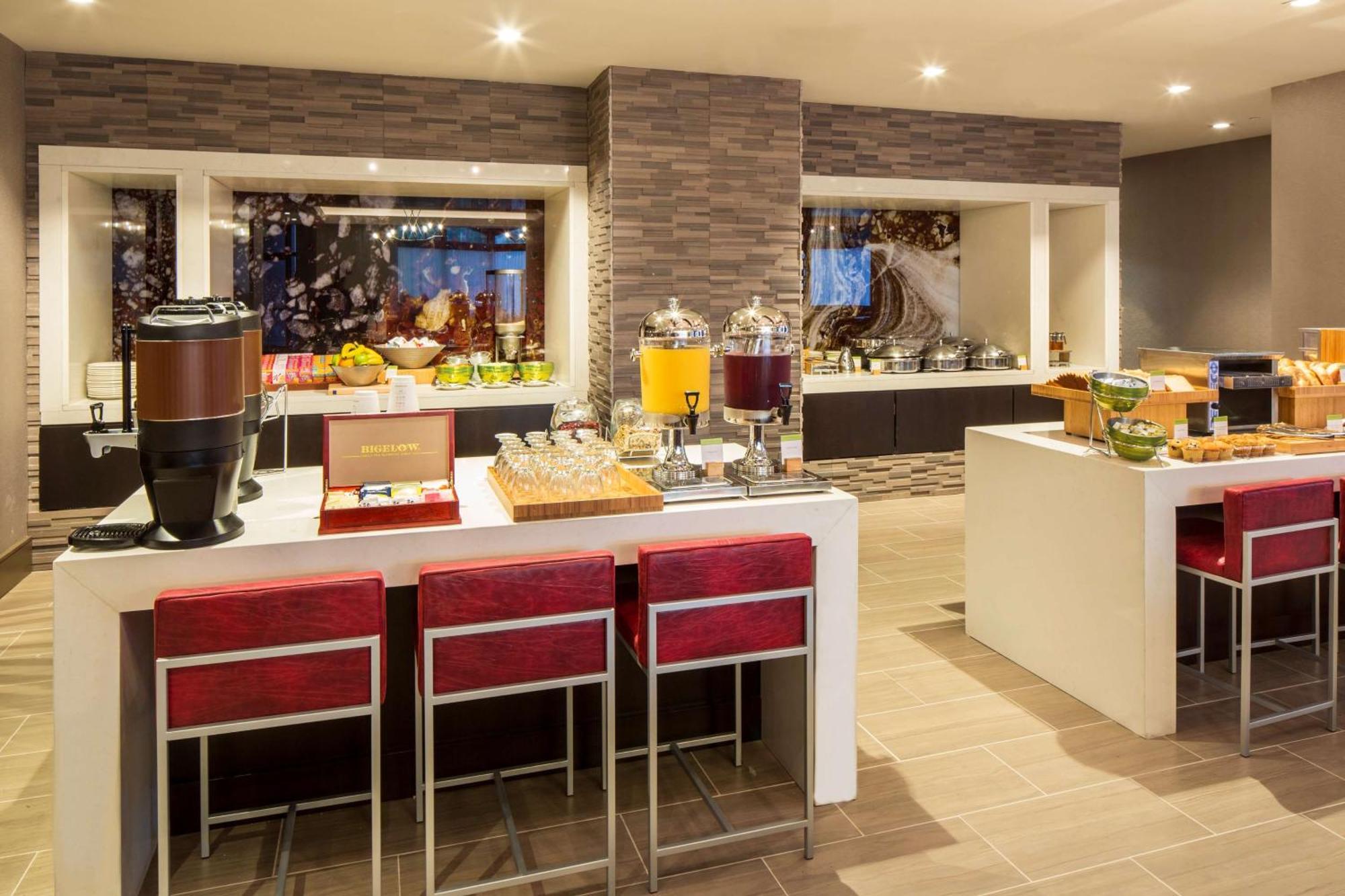 Doubletree By Hilton Hotel Largo Washington Dc Extérieur photo